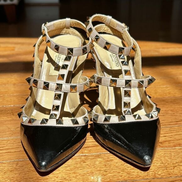 Pre-loved VALENTINO GARAVANI Patent Leather Rockstud Ankle Strap Pumps Size 36 - Picture 4 of 17
